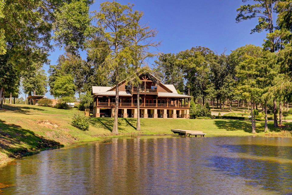 Cypress Lake Lodge